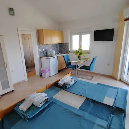 Horizont - Four Bedroom With Sea View 빌라